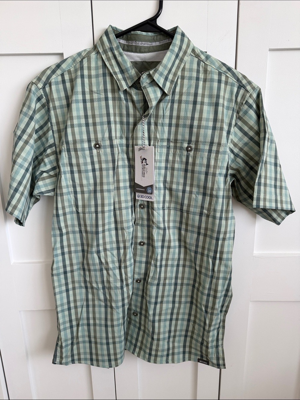 Bass Pro Shops Green Plaid Short-Sleeve Button-Down Shirt